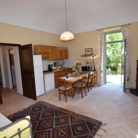 Apartman Belvilla By Oyo Antica Residenza